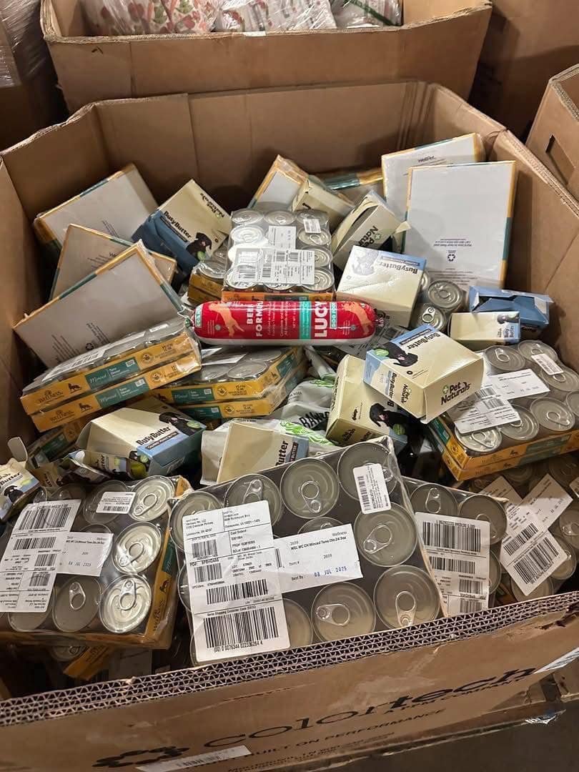 Buying Pet Food Wholesale | Mixed Pet Food Pallets for Sale