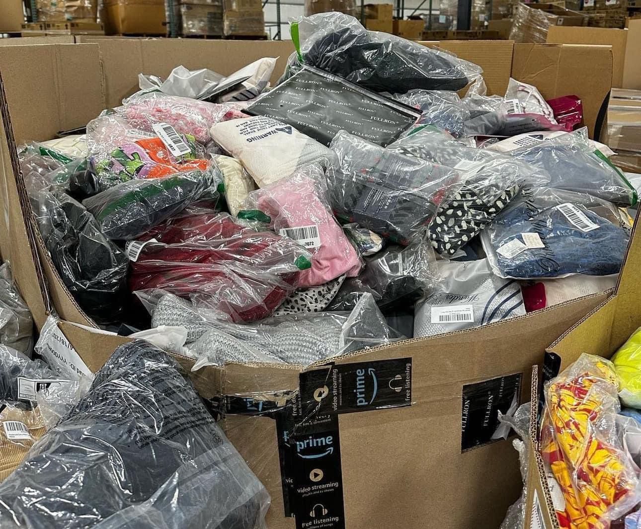 Amazon Bulk Clothing Pallet - Image 3