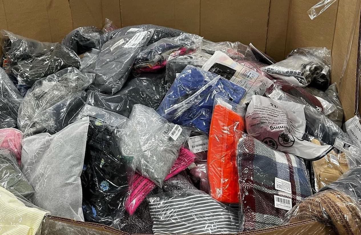 Amazon Bulk Clothing Pallet - Image 5