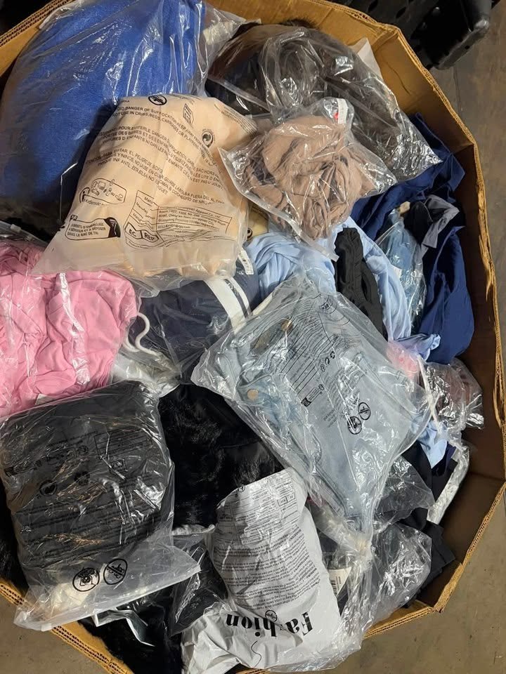 AMZ Clothing Pallets