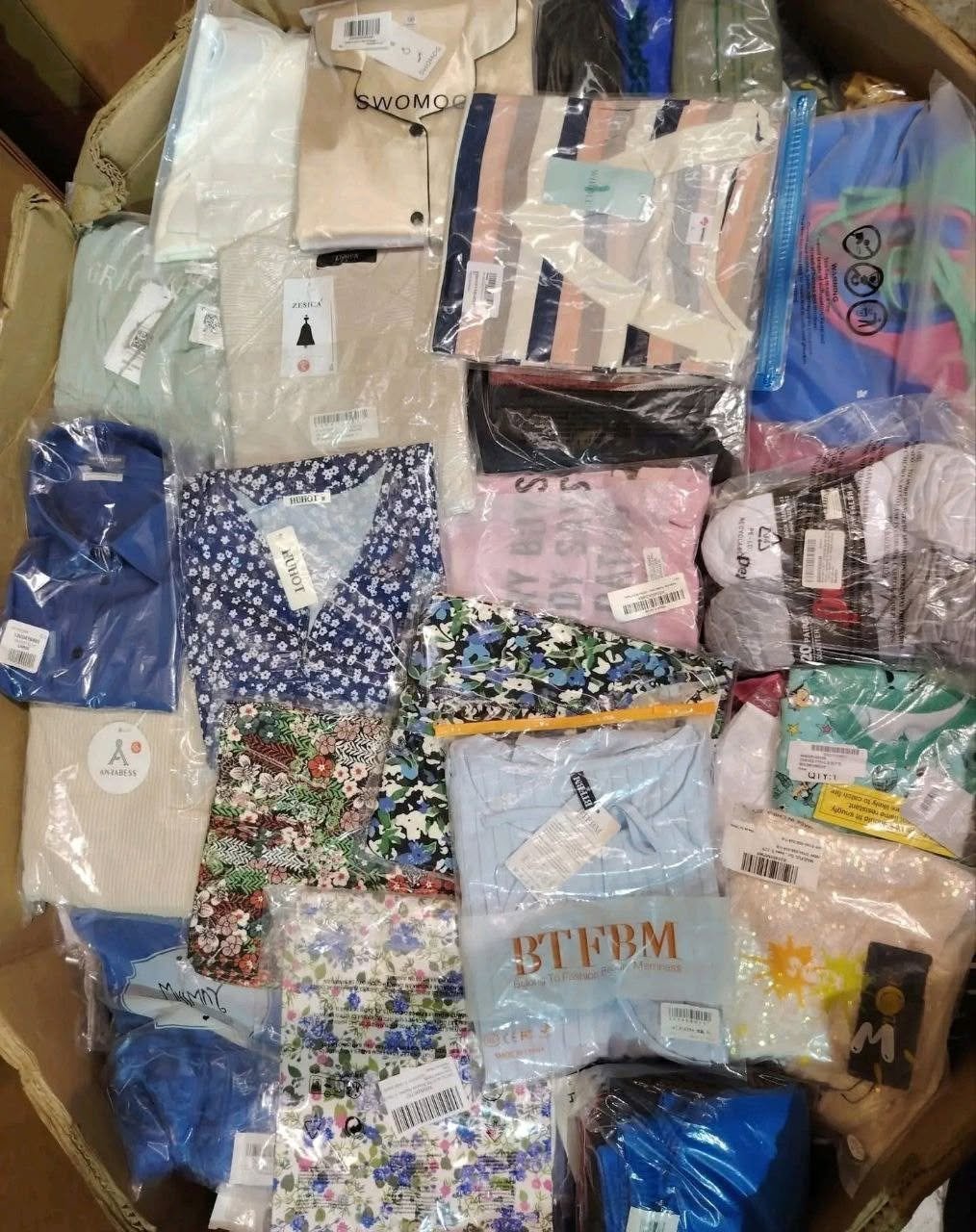 Amazon Clothes Pallets Wholesale - Image 6