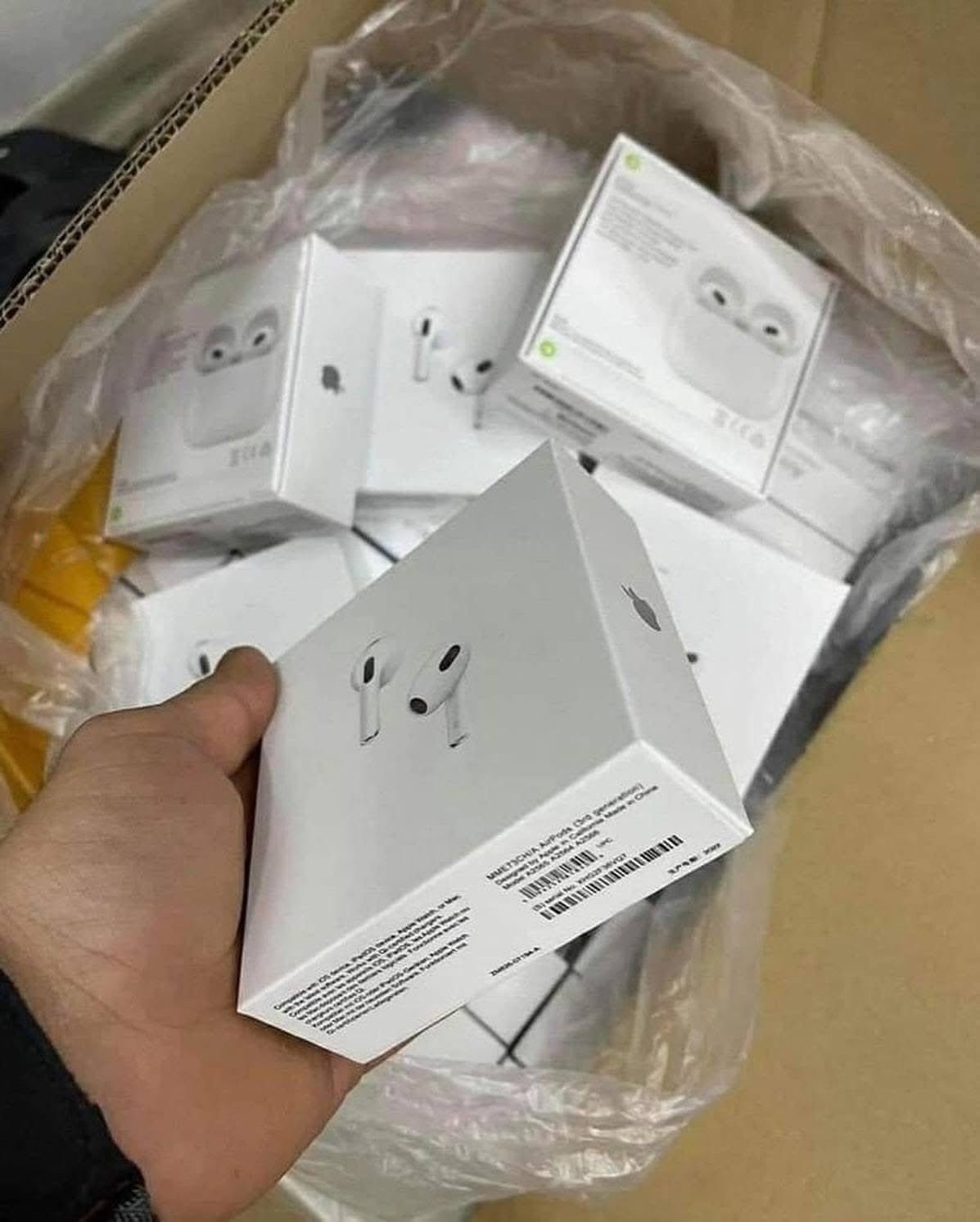 Apple AirPods Pro Pallets for Sale - Image 5