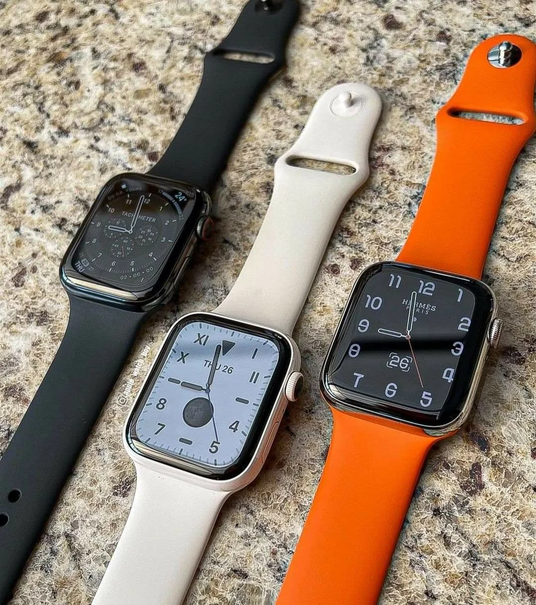 Apple Watch Pallets - Image 5