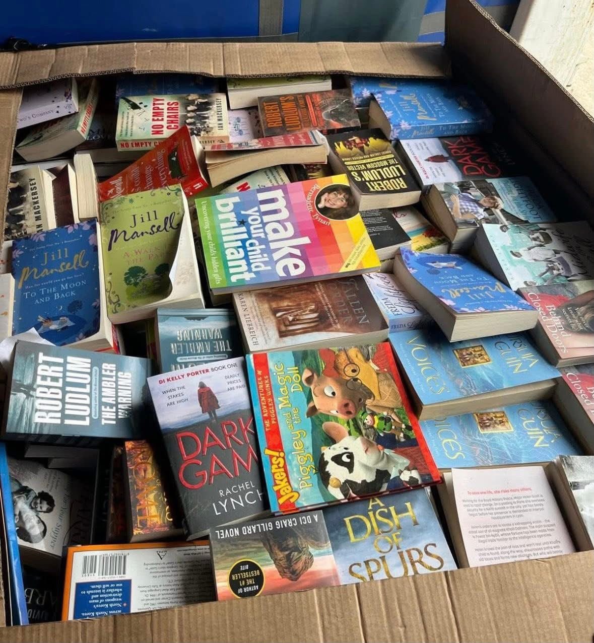 Best Books Pallets for Sale - Image 6