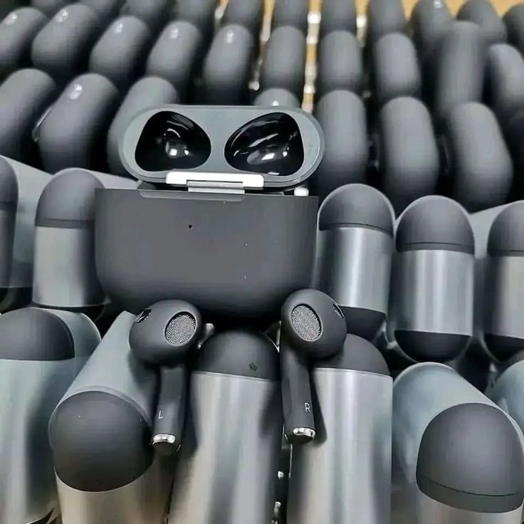 Black AirPods 3 Pallets