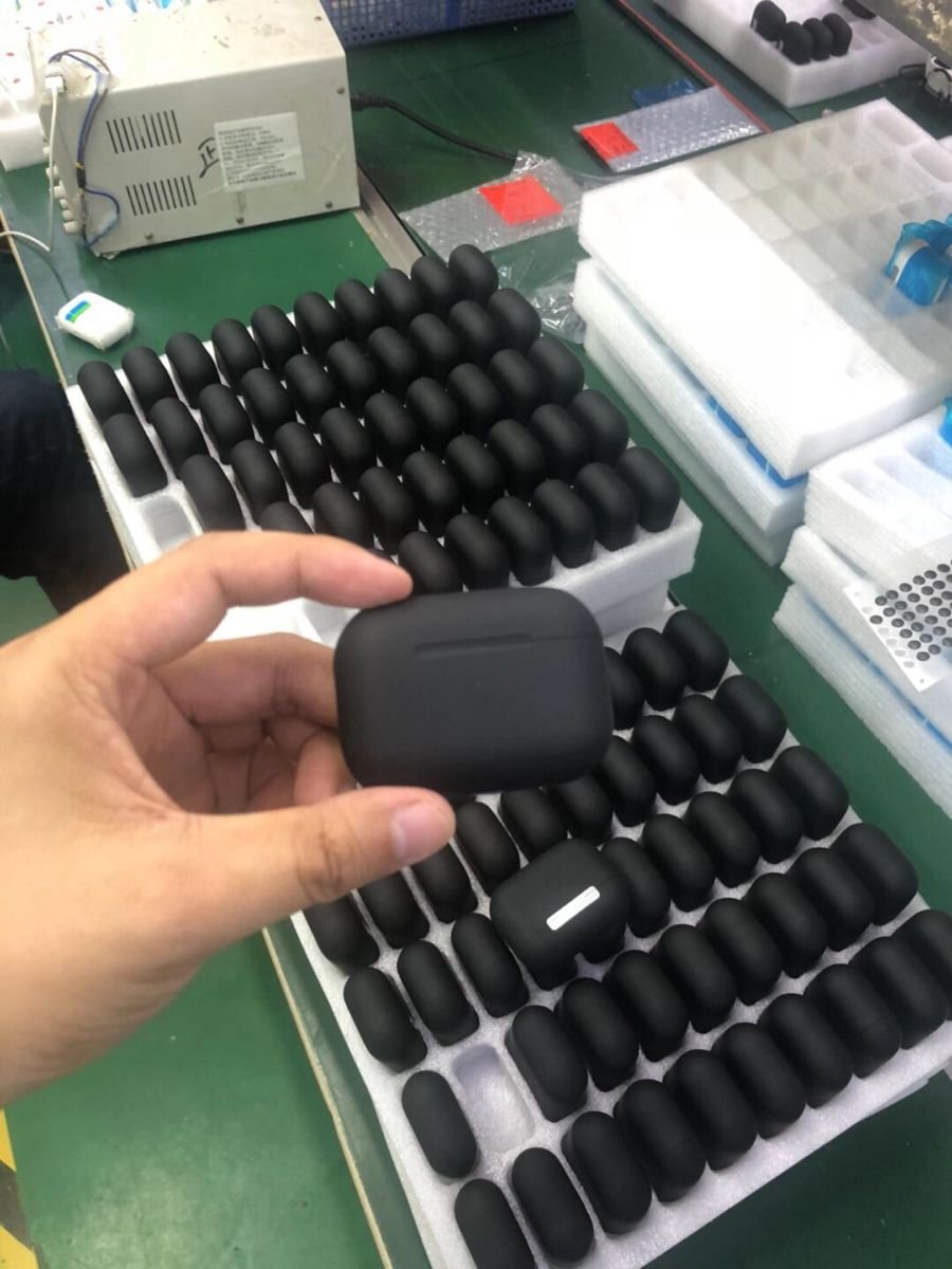 Black AirPods 3 Pallets - Image 6