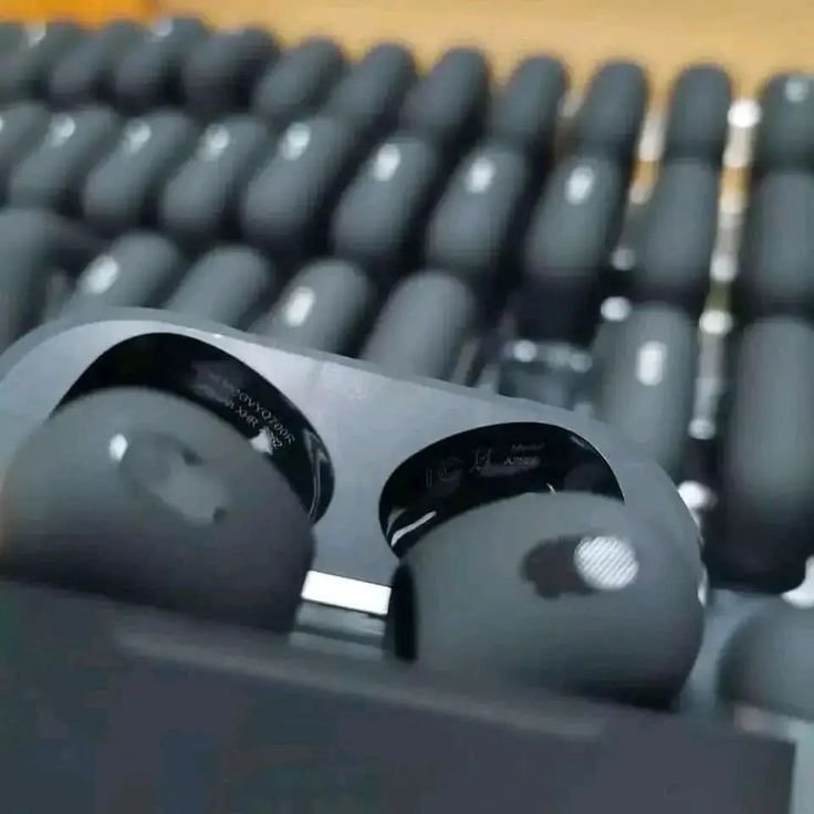 Black AirPods 3 Pallets - Image 2