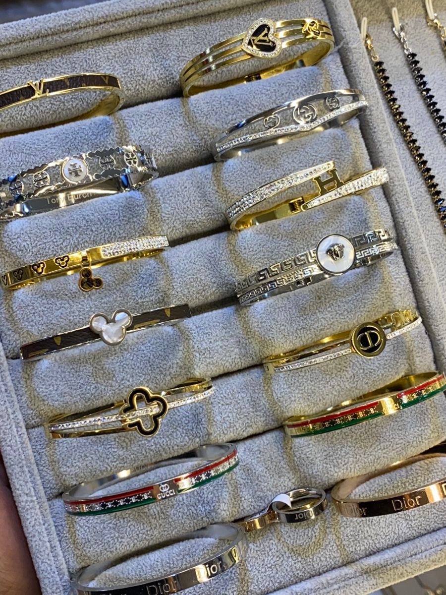 Brand New Jewelry Pallets - Image 3