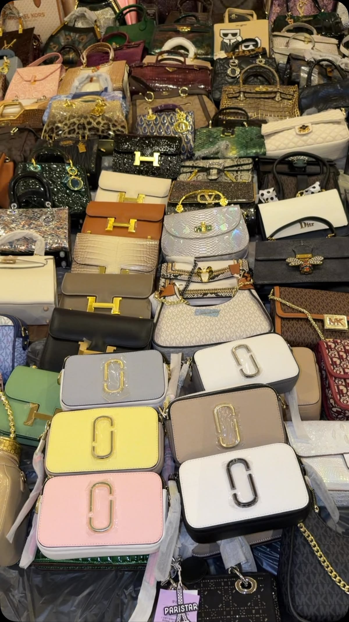 Handbags Pallets
