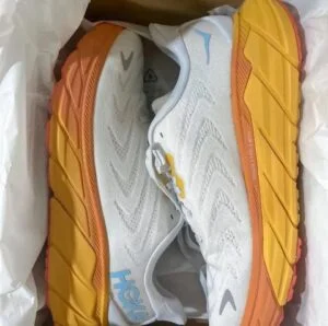 Hoka Shoes Pallets Wholesale for Resellers - Image 8