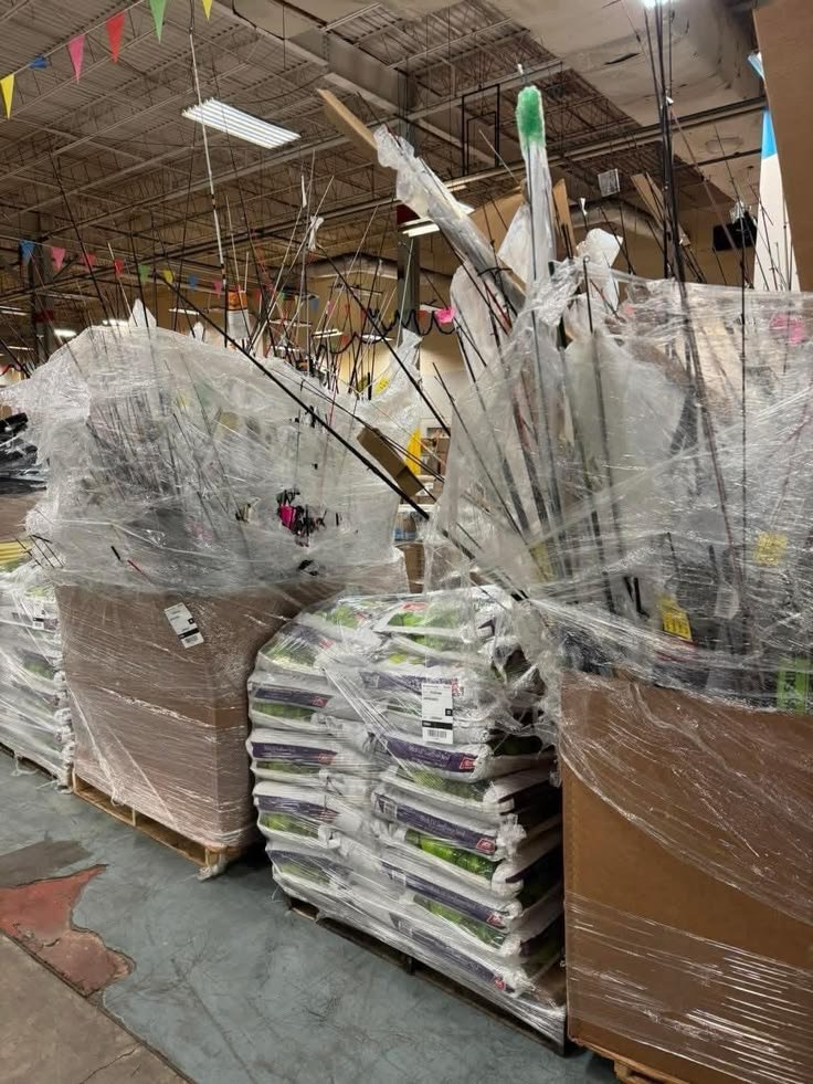 Hunting & Fishing Pallets Wholesale
