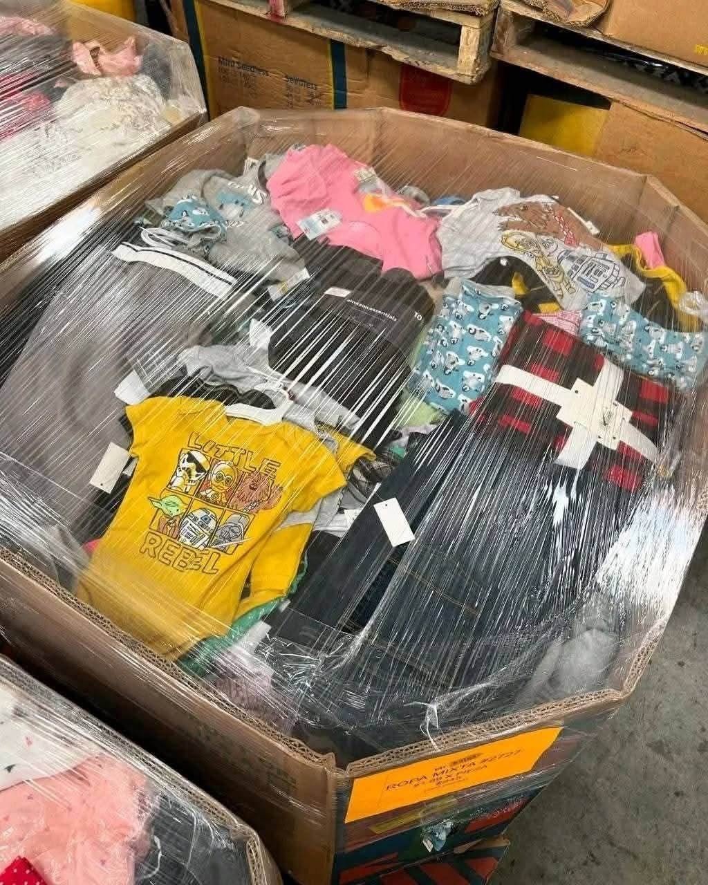 Kids Clothes Pallets - Image 4