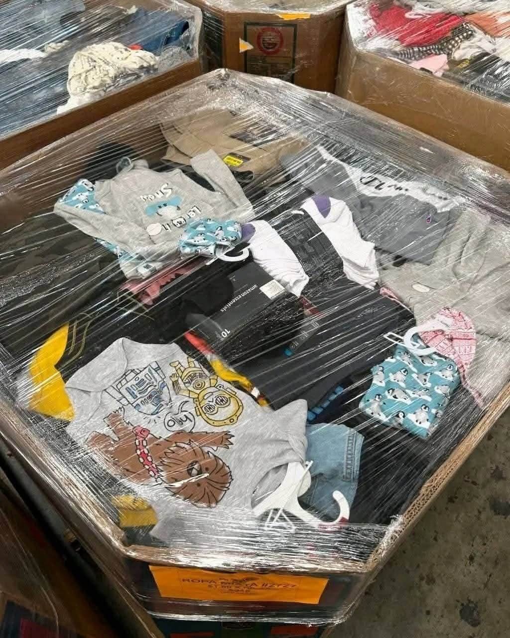 Kids Clothes Pallets - Image 2