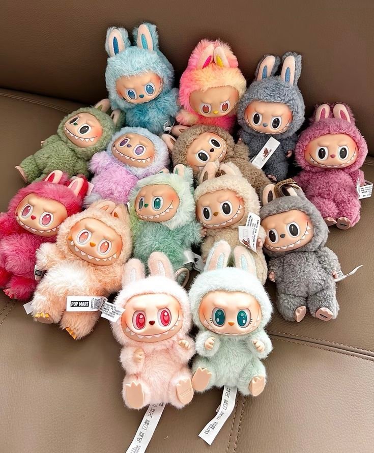 Labubu Monster Doll Pallets - Image 3