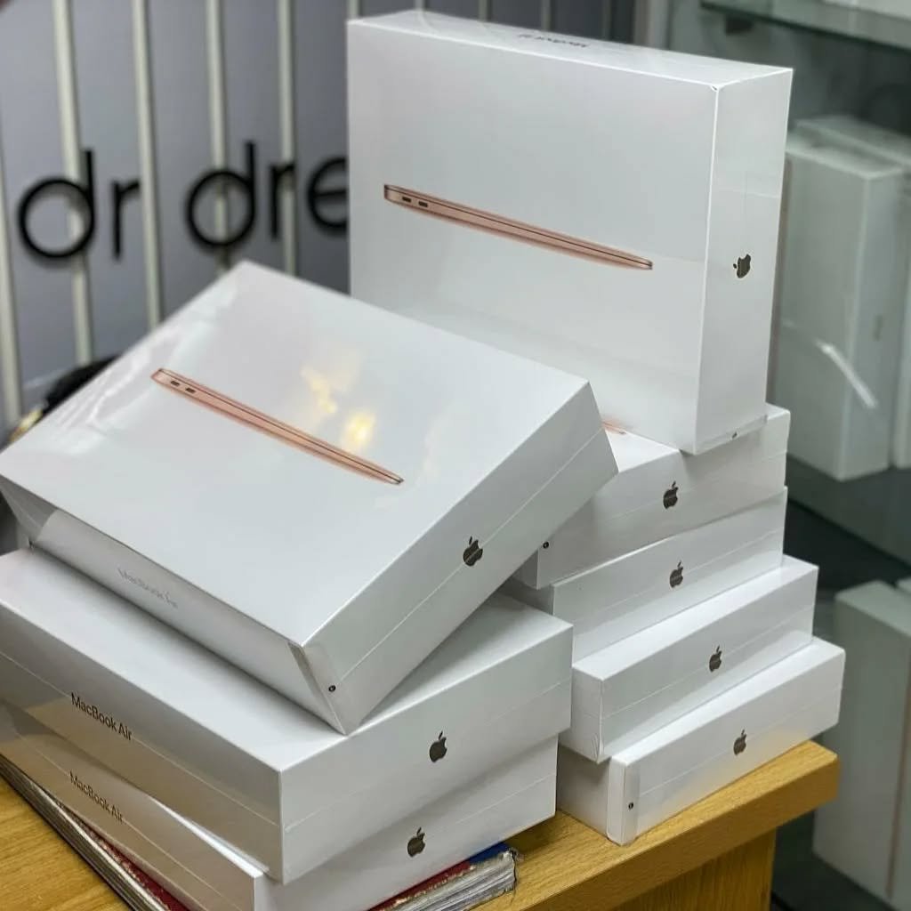 MacBook Air 2020 pallets - Image 2