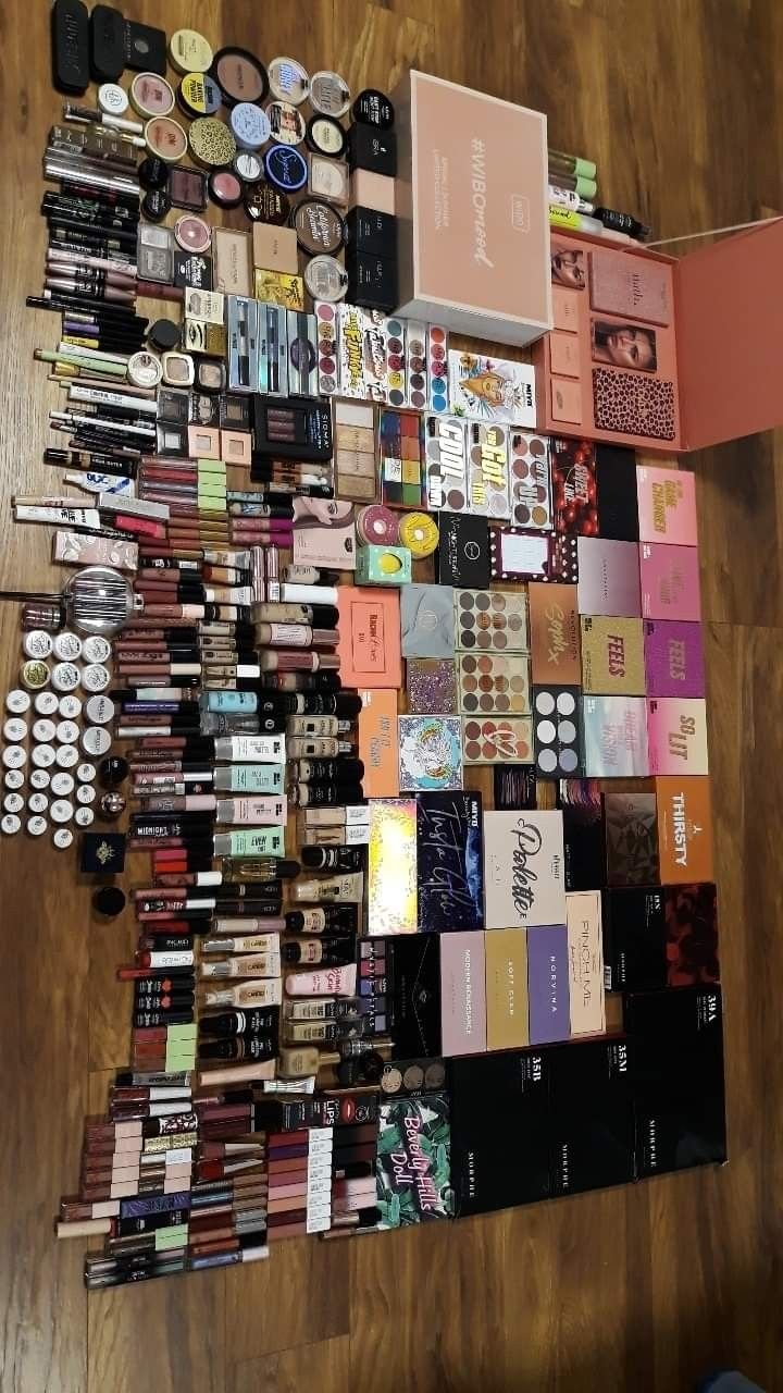 Makeup and Beauty Pallets