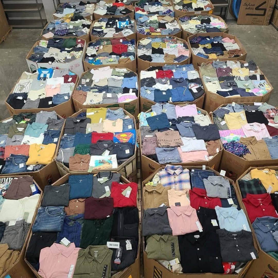 Men & Women Clothes Pallets - Image 5
