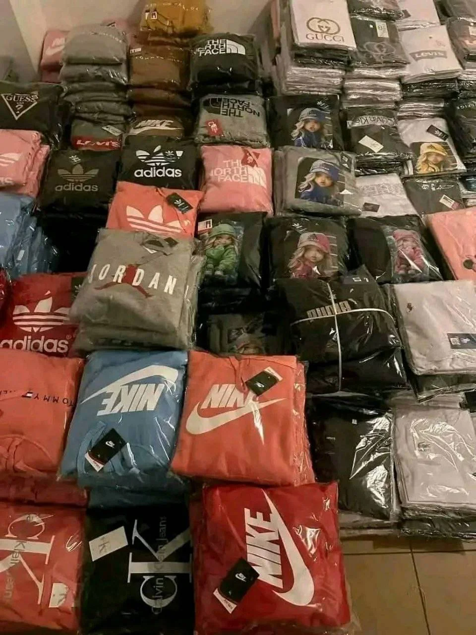 Men's and Women's Sweatshirts Pallets