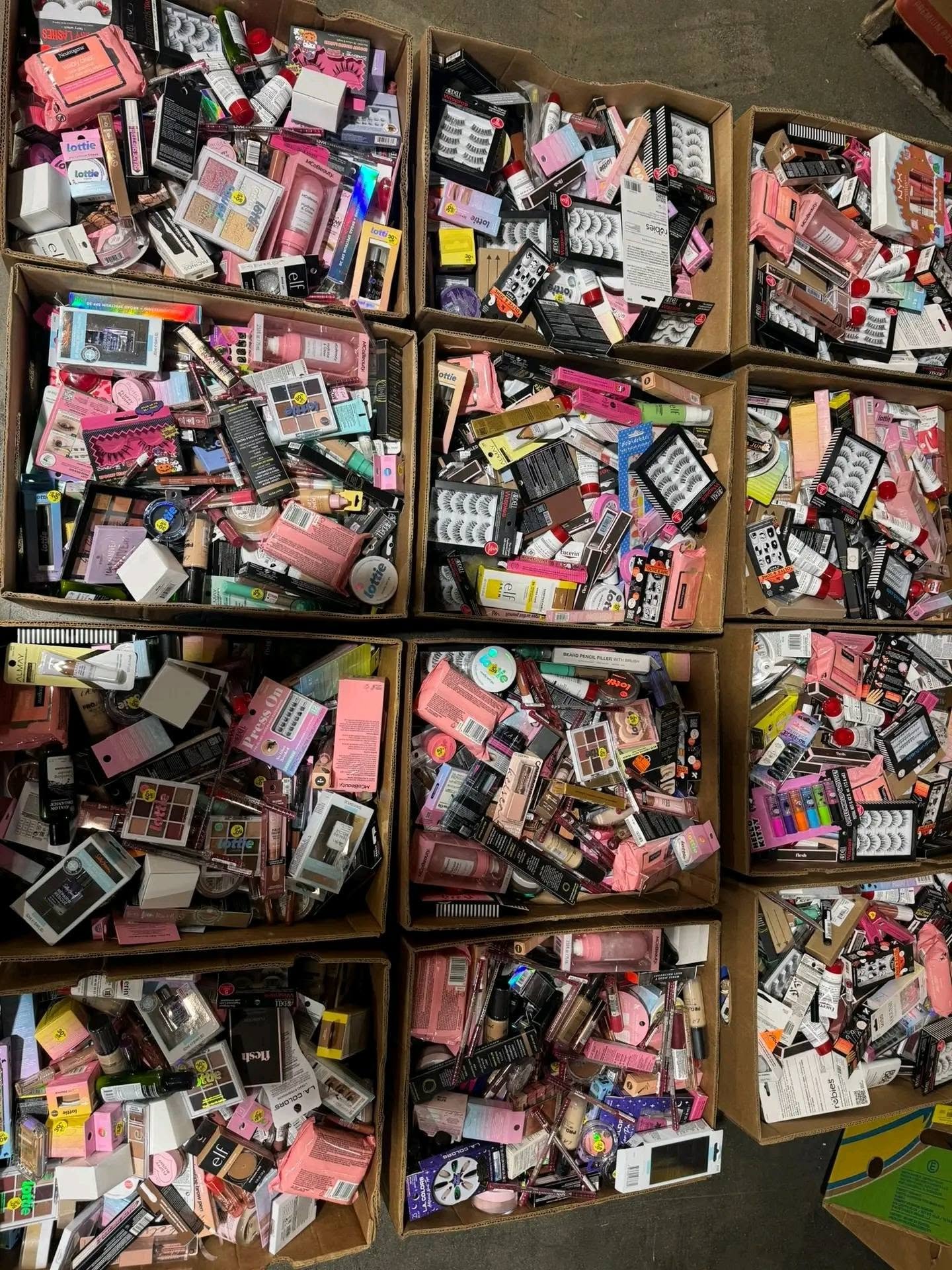 Wholesale Cosmetics Pallets