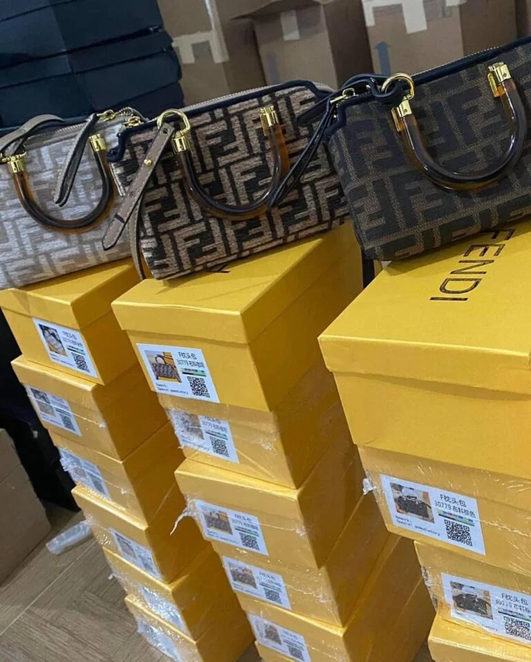 Wholesale Handbags Pallets (350 Pieces) - Image 3