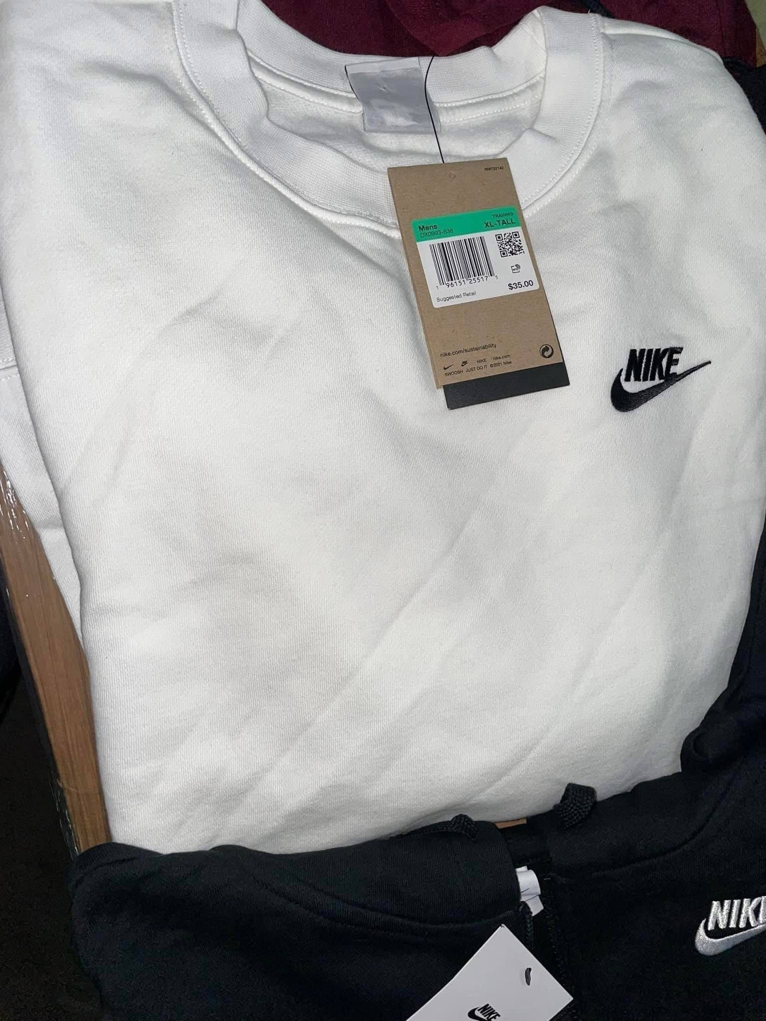 Wholesale Nike Clothing - Image 11