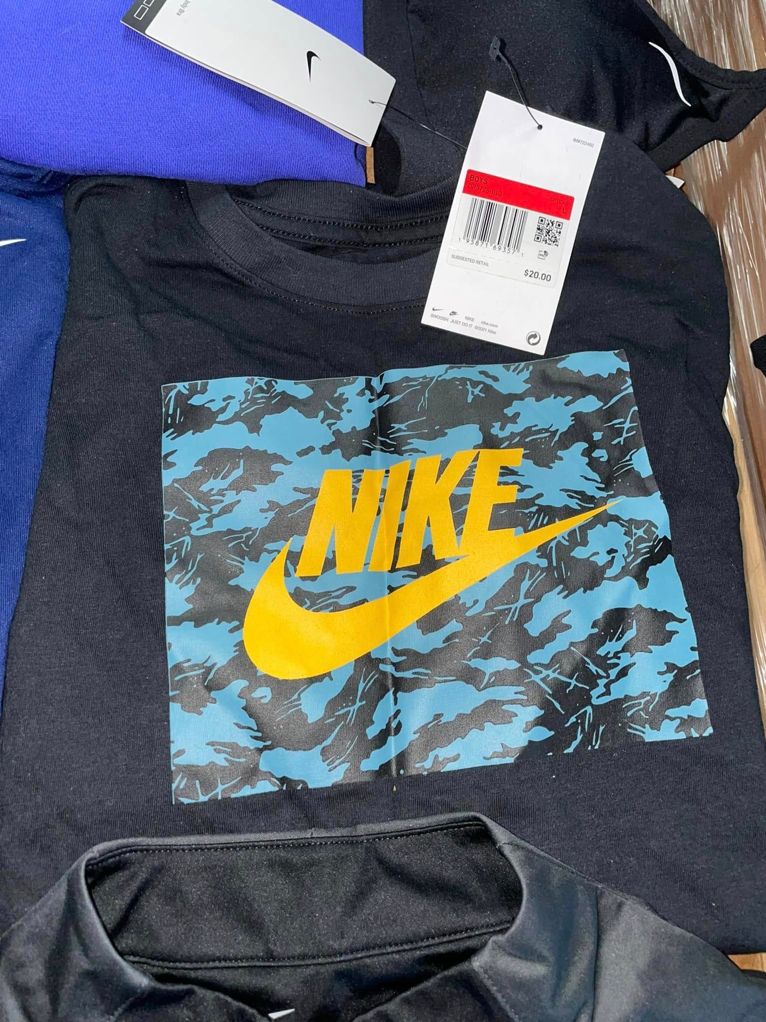 Wholesale Nike Clothing - Image 10