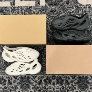 Wholesale Yeezy Foam Runner Pallets - Image 2