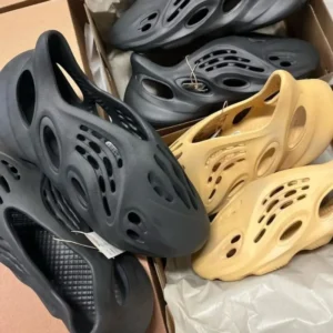 Wholesale Yeezy Foam Runner Pallets