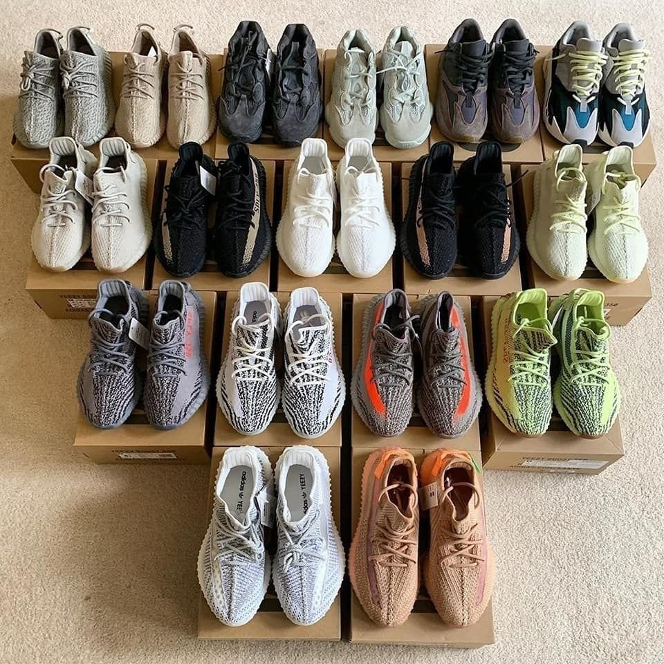 Yeezy Sneakers Pallets