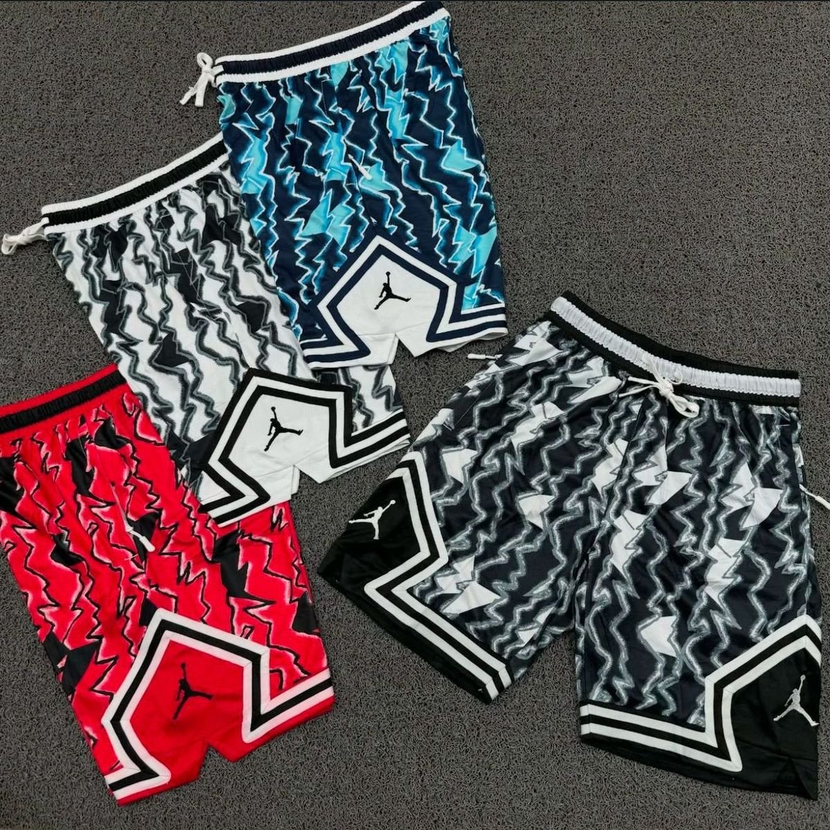 Jordan Shorts Pallet - Image 4