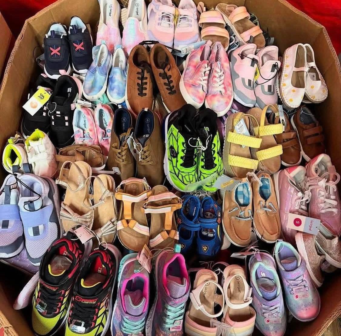 Kids Shoes Pallets - Image 8