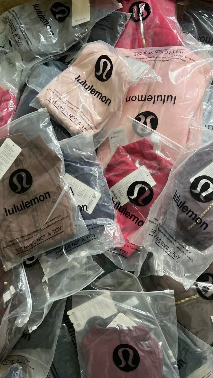 Lululemon pallets for sale - Image 3