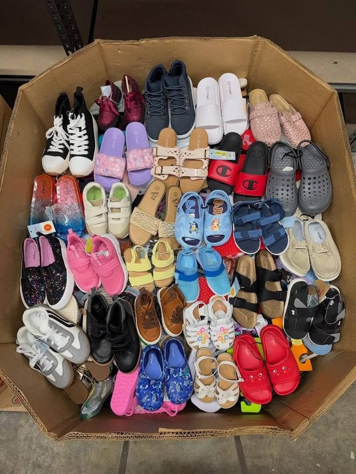 Mixed Kids' Summer Shoes Pallet - Image 2