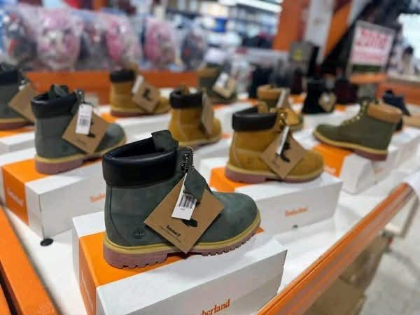 Timberland Footwear Pallet - Image 3