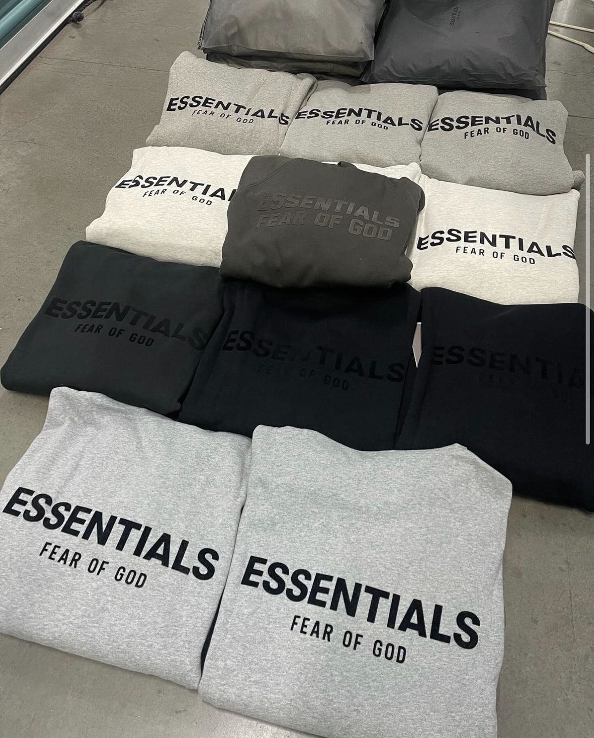 Essentials Hoodie Pallets