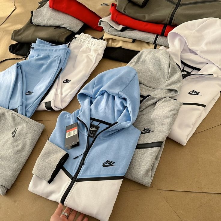 Nike Tracksuits Clothing Pallets