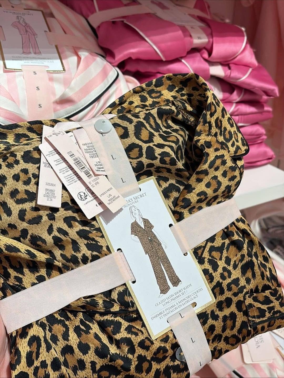 Victoria Secret Pyjamas Pallets