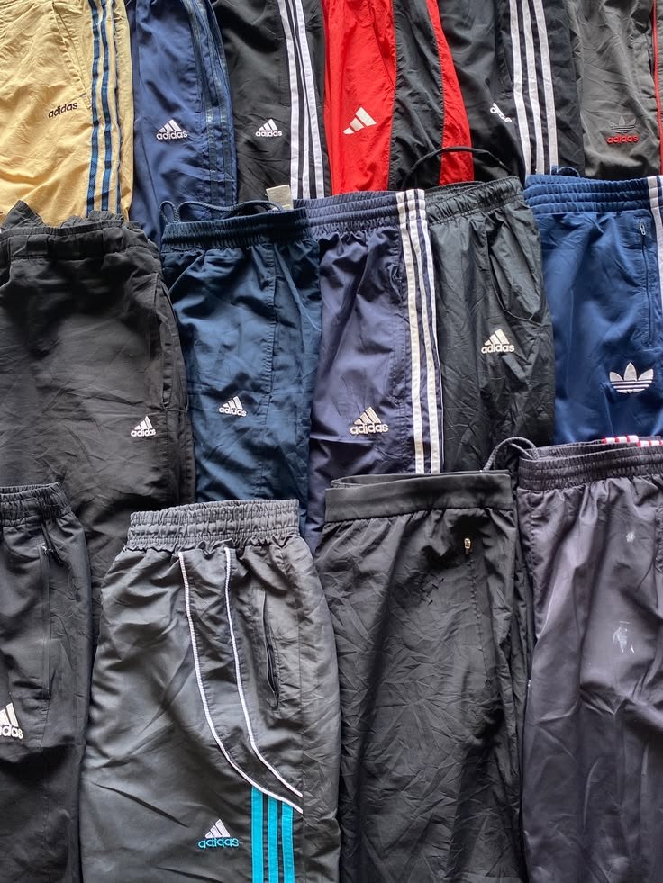 Wholesale Branded Track Suits Pallets - Image 5