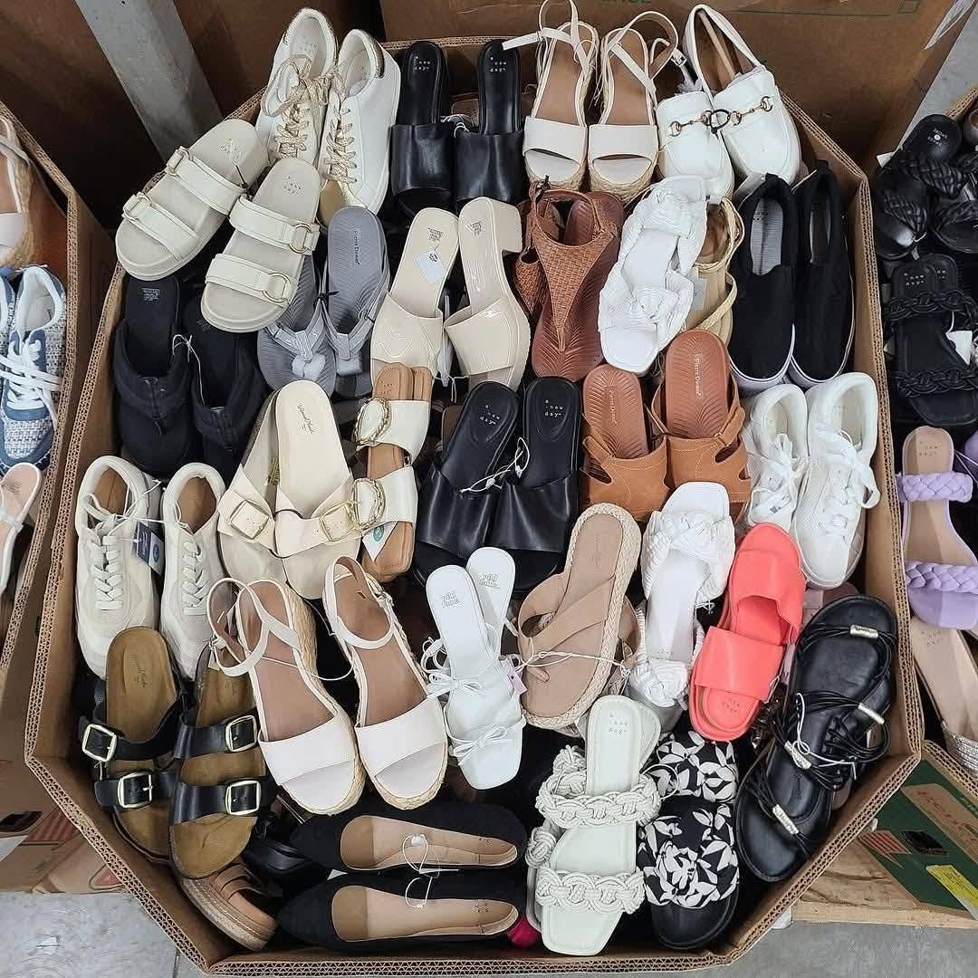 Women Wholesale Sandals Pallets