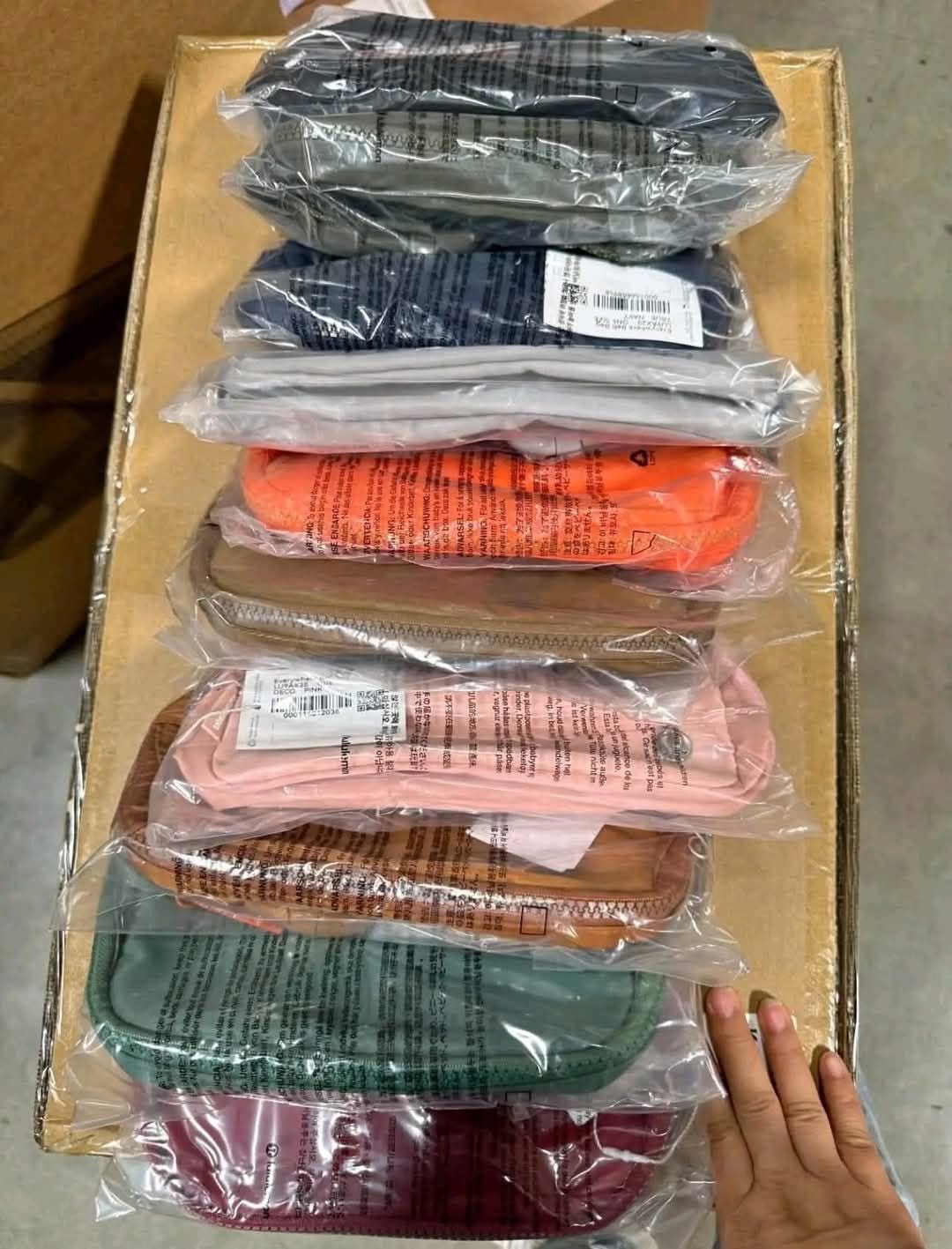 Lululemon Waist Bags Wholesale - Image 2